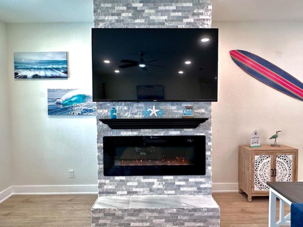 Sun Surf And 1 Block To Heated Pool Holiday home Panama City Beach